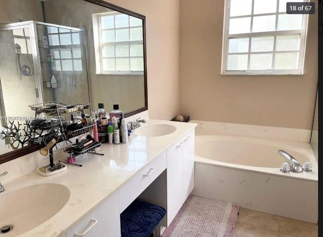 409 NW 87th Lane, Coral Springs, FL 33071