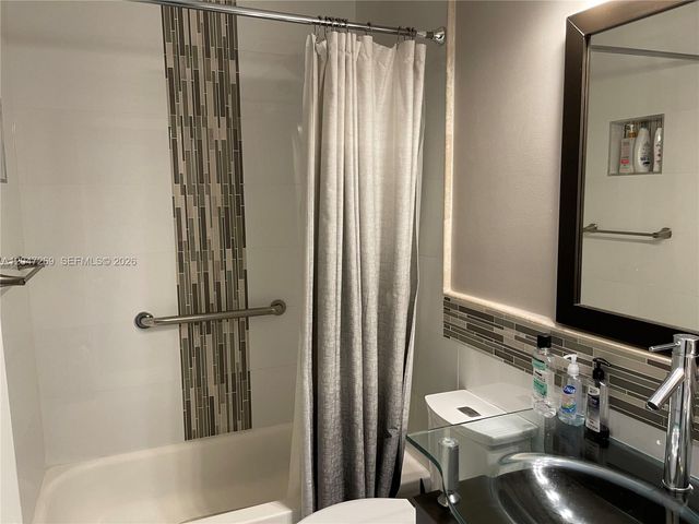 409 NW 87th Lane, Coral Springs, FL 33071
