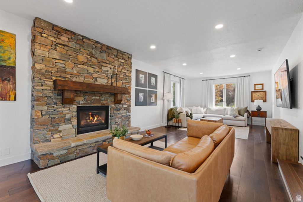 3329 E STONEHILL LN, Cottonwood Heights, UT 84121 — photo 4