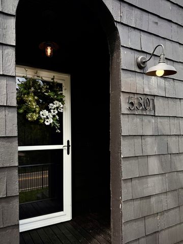 5301 St Elmo Avenue, Chattanooga, TN 37409