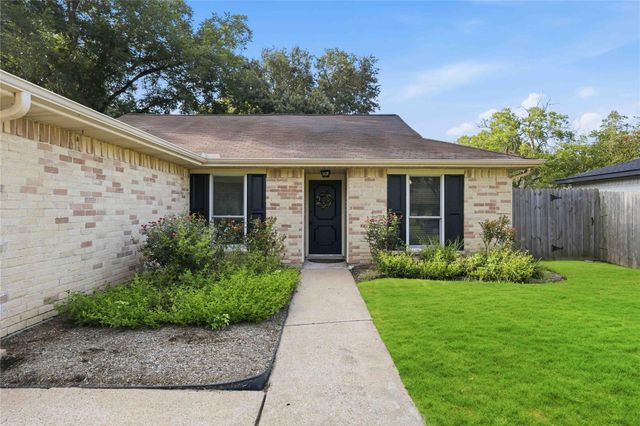 2511 Slippery Rock Drive, Sugar Land, TX 77498
