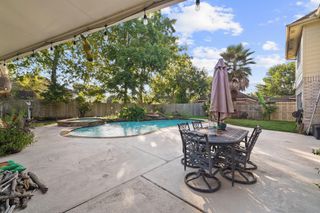 1906 Blue Quail Drive, Friendswood, TX 77546