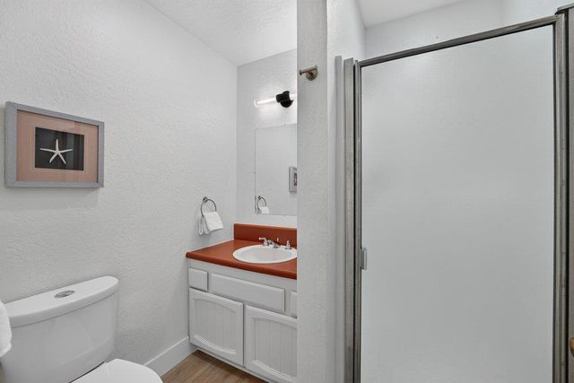 229 16th Avenue, Santa Cruz, CA 95062