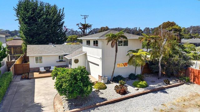 229 16th Avenue, Santa Cruz, CA 95062