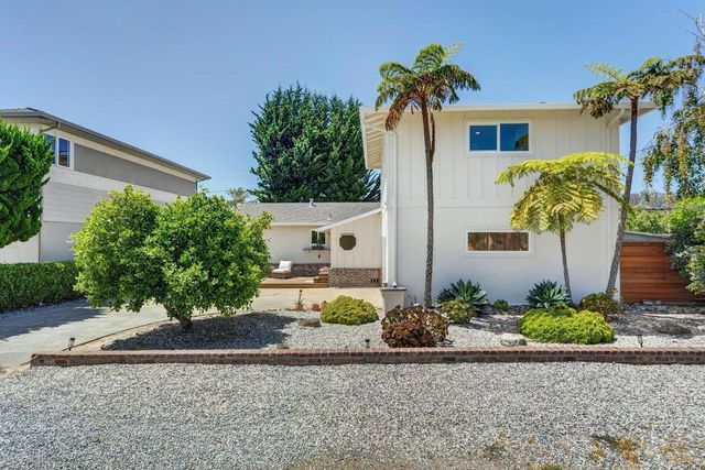 229 16th Avenue, Santa Cruz, CA 95062