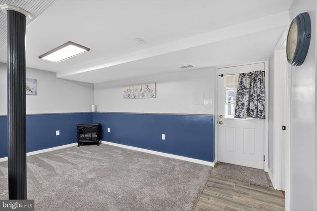 3560 EDGEWATER LN, Brookhaven, PA 19015
