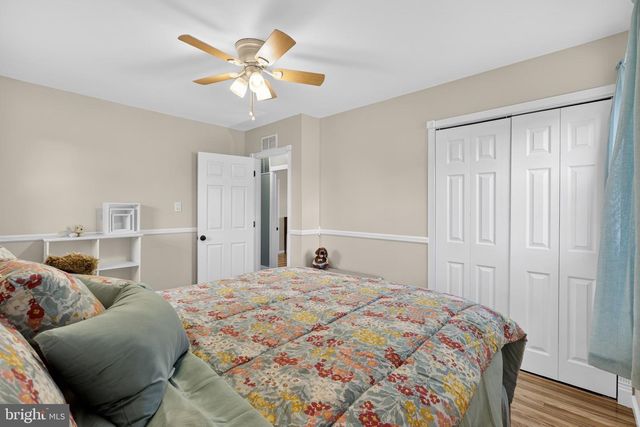 3560 EDGEWATER LN, Brookhaven, PA 19015