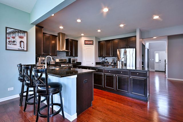 1128 Kingsmill Drive, Algonquin, IL 60102