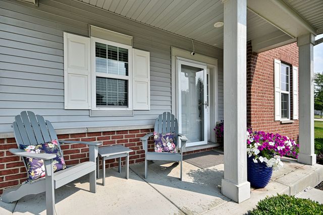 1128 Kingsmill Drive, Algonquin, IL 60102