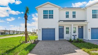 8309 EVERLY PRESERVE DR, Lehigh Acres, FL 33971