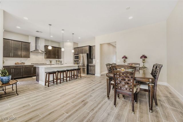 3877 West Haleh Avenue, Las Vegas, NV 89141