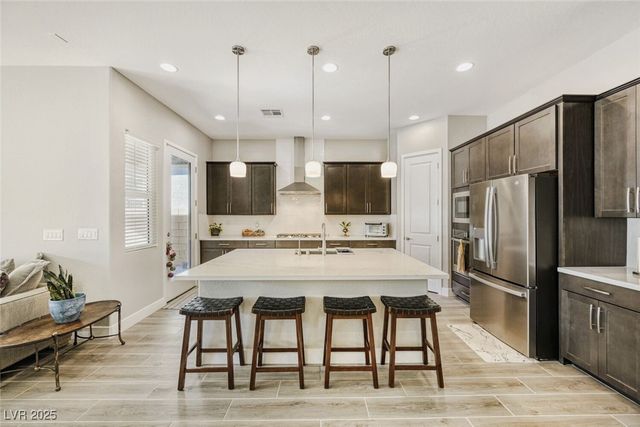 3877 West Haleh Avenue, Las Vegas, NV 89141