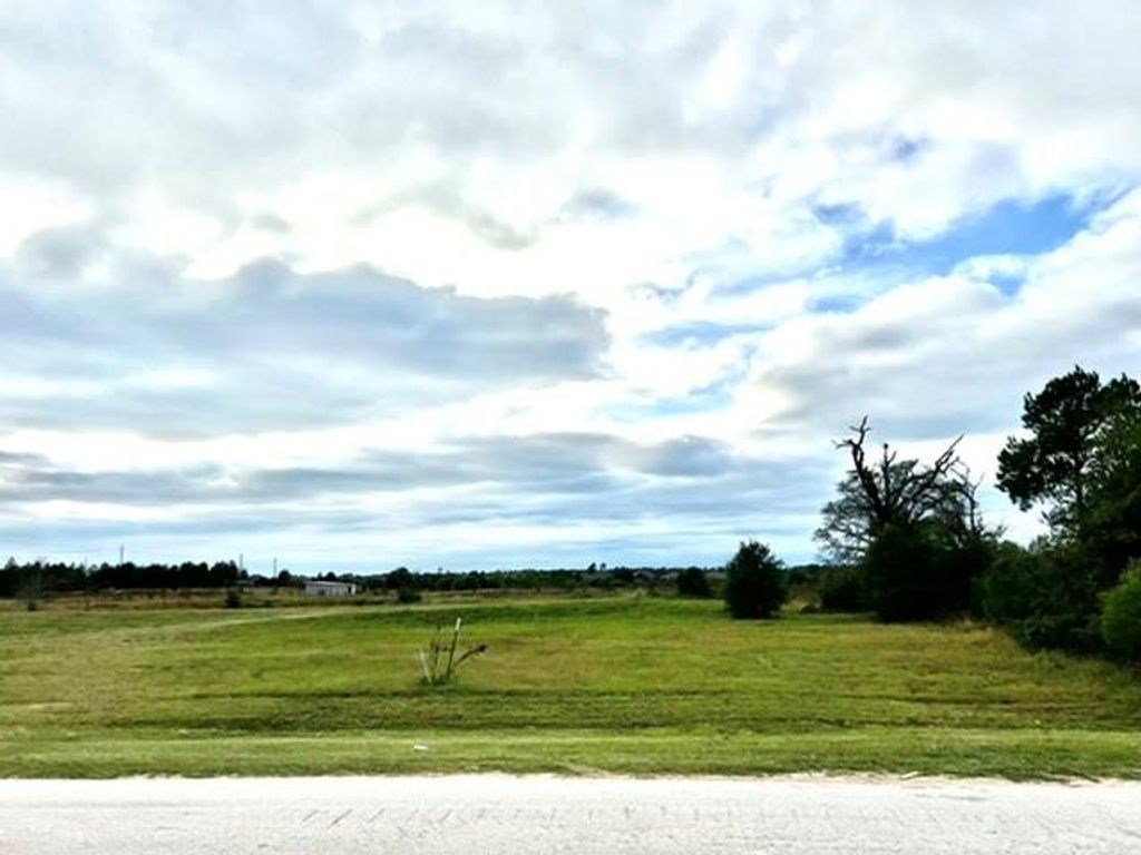 537 Ruel Lane, Magnolia, TX 77355