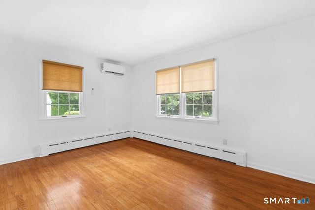 34 Davenport Drive, Stamford, CT 06902