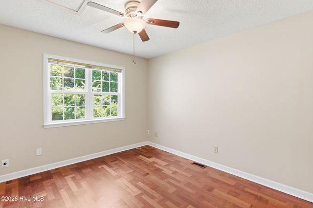 6211 Wrightsville Avenue Apt 155, Wilmington, NC 28403