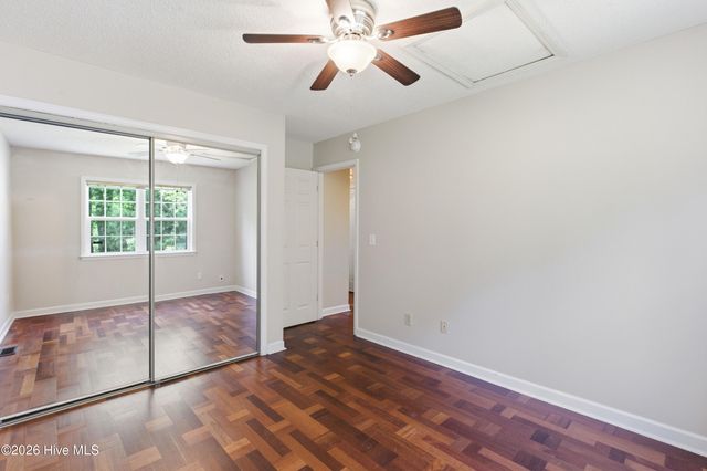 6211 Wrightsville Avenue Apt 155, Wilmington, NC 28403