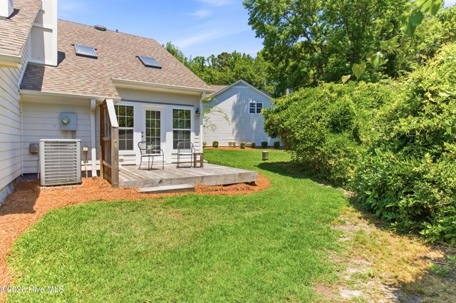 6211 Wrightsville Avenue Apt 155, Wilmington, NC 28403