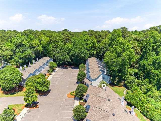 6211 Wrightsville Avenue Apt 155, Wilmington, NC 28403