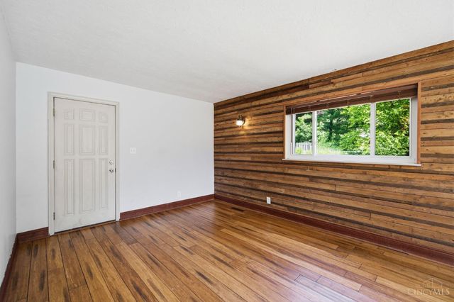 6556 Montevista Drive, Cincinnati, OH 45224