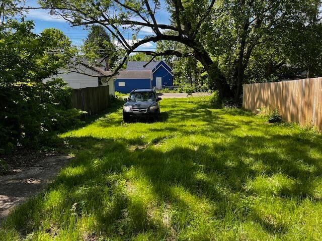 1479 Genessee Avenue, Columbus, OH 43211