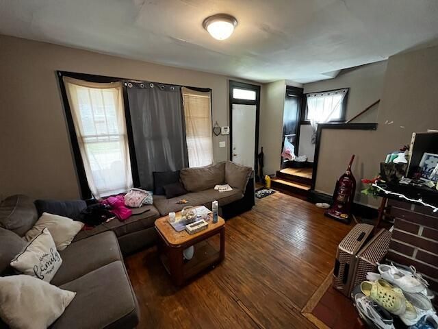 1479 Genessee Avenue, Columbus, OH 43211