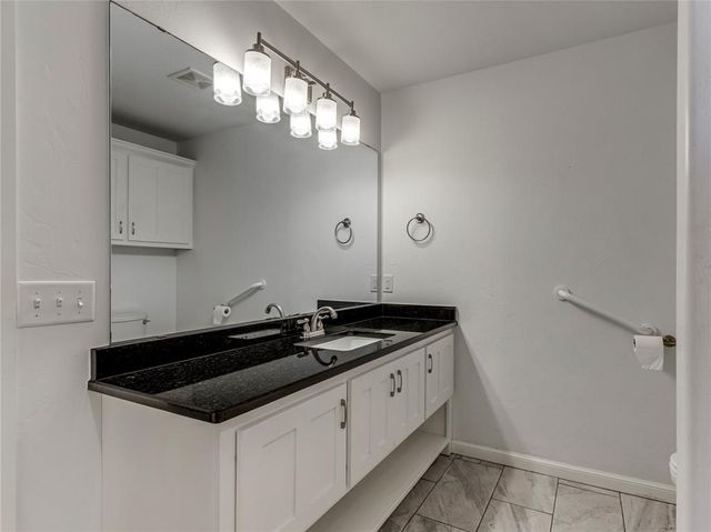 18316 Bridlington Drive, Edmond, OK 73012