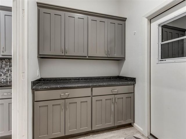 18316 Bridlington Drive, Edmond, OK 73012