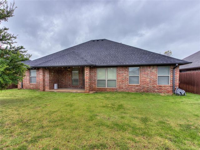 18316 Bridlington Drive, Edmond, OK 73012
