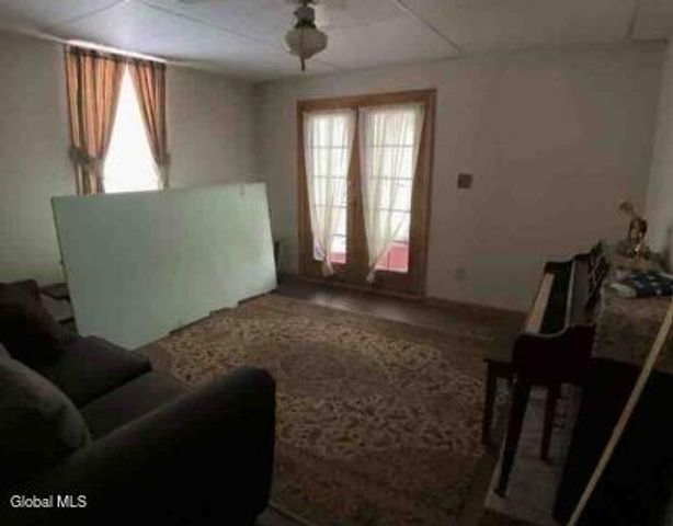 55 Harris Avenue, Mechanicville, NY 12118