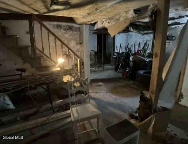 55 Harris Avenue, Mechanicville, NY 12118