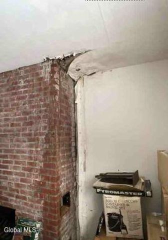 55 Harris Avenue, Mechanicville, NY 12118