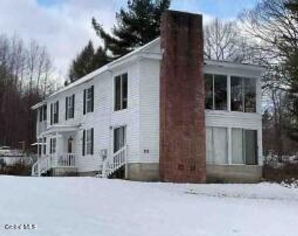 55 Harris Avenue, Mechanicville, NY 12118