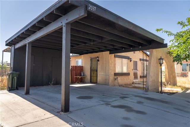 2037 Sequoia, Barstow, CA 92311