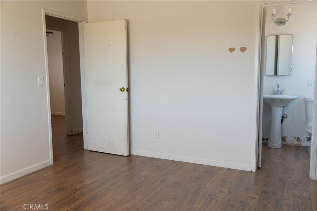 Image 10 of property listing at 2037 Sequoia, Barstow, CA 92311