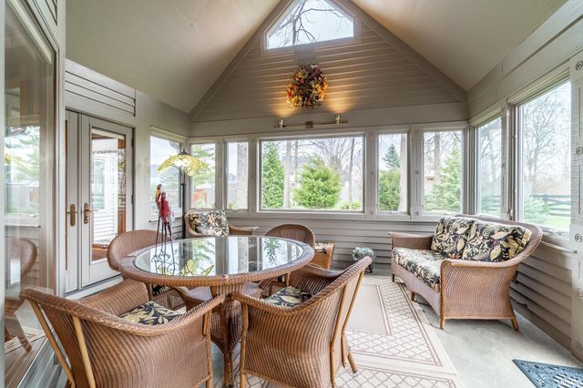 10912 La Cabreah Lane, Fort Wayne, IN 46845