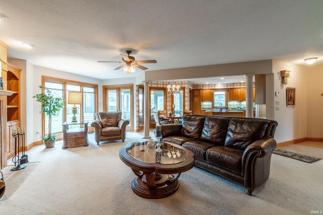 10912 La Cabreah Lane, Fort Wayne, IN 46845