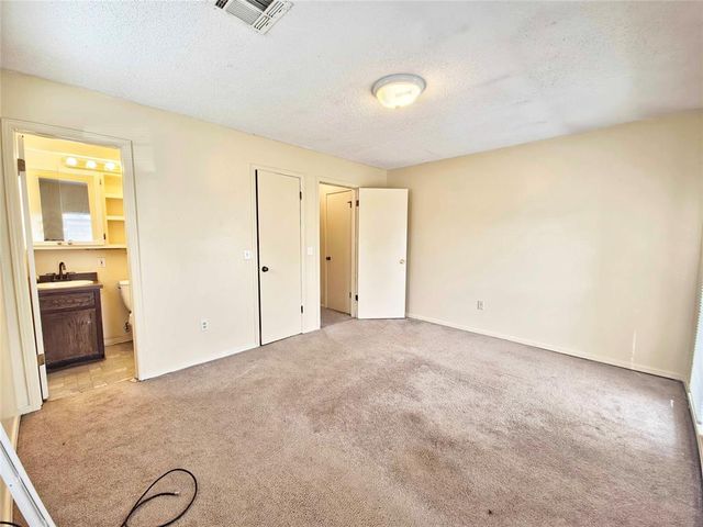 13917 N Everest Avenue, Edmond, OK 73013