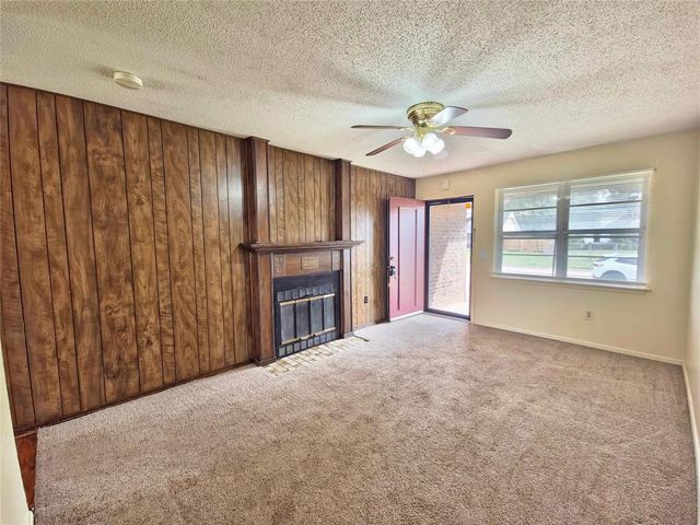 13917 N Everest Avenue, Edmond, OK 73013
