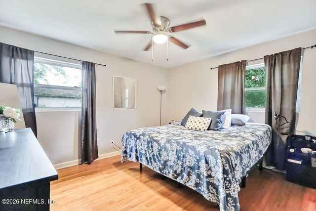 6104 VASARI Drive, Jacksonville, FL 32216