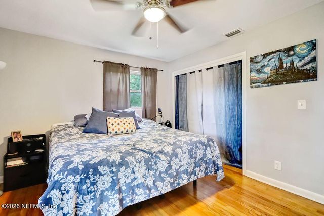 6104 VASARI Drive, Jacksonville, FL 32216