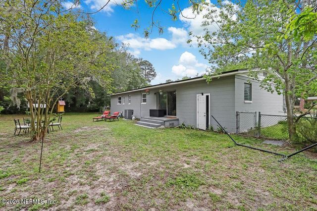 6104 VASARI Drive, Jacksonville, FL 32216