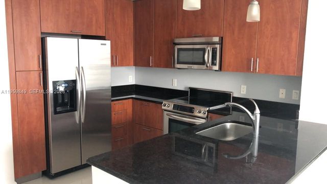 315 NE 3rd Ave 1905, Fort Lauderdale, FL 33301