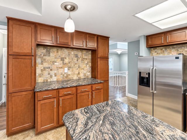30345 Lund Avenue, Warren, MI 48093
