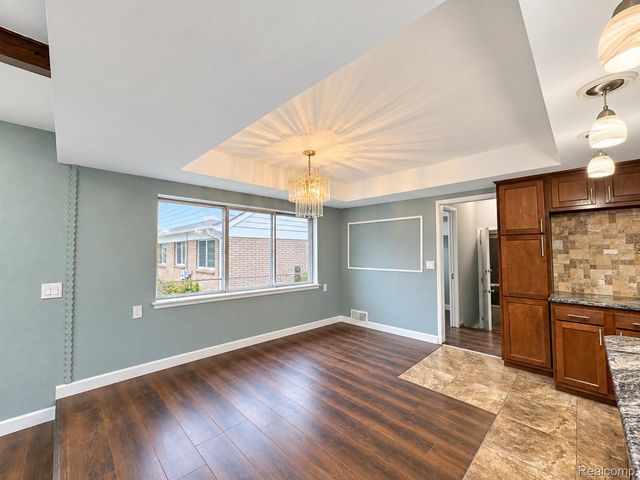30345 Lund Avenue, Warren, MI 48093