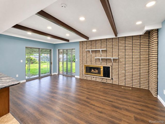 30345 Lund Avenue, Warren, MI 48093
