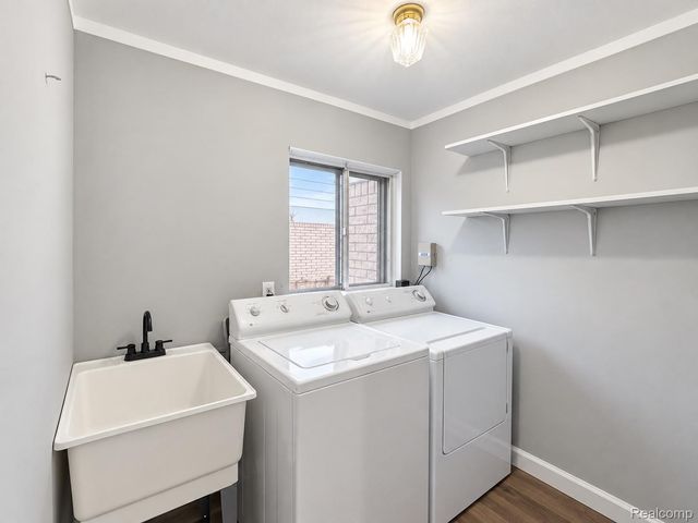 30345 Lund Avenue, Warren, MI 48093