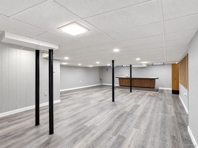 30345 Lund Avenue, Warren, MI 48093