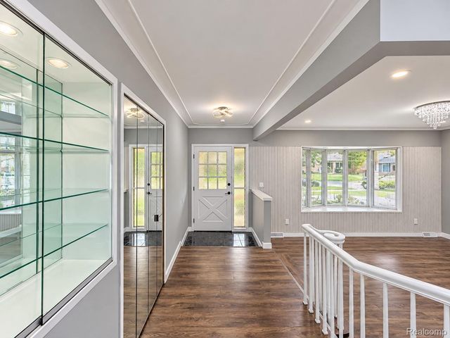 30345 Lund Avenue, Warren, MI 48093