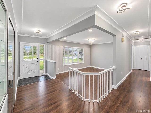30345 Lund Avenue, Warren, MI 48093