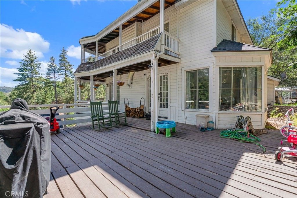 Image 38 of property listing at 450 N Dart Canyon, Crestline, CA 92325